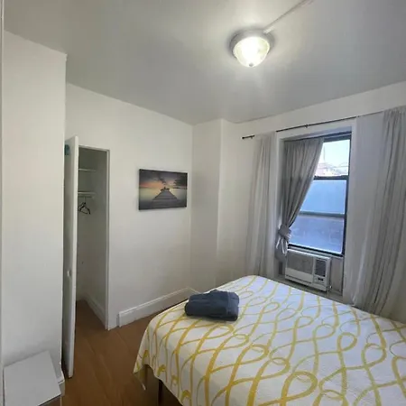 Room In A 2 Bedrooms Apt. 10 Minutes To Time Square! West New York Exterior photo