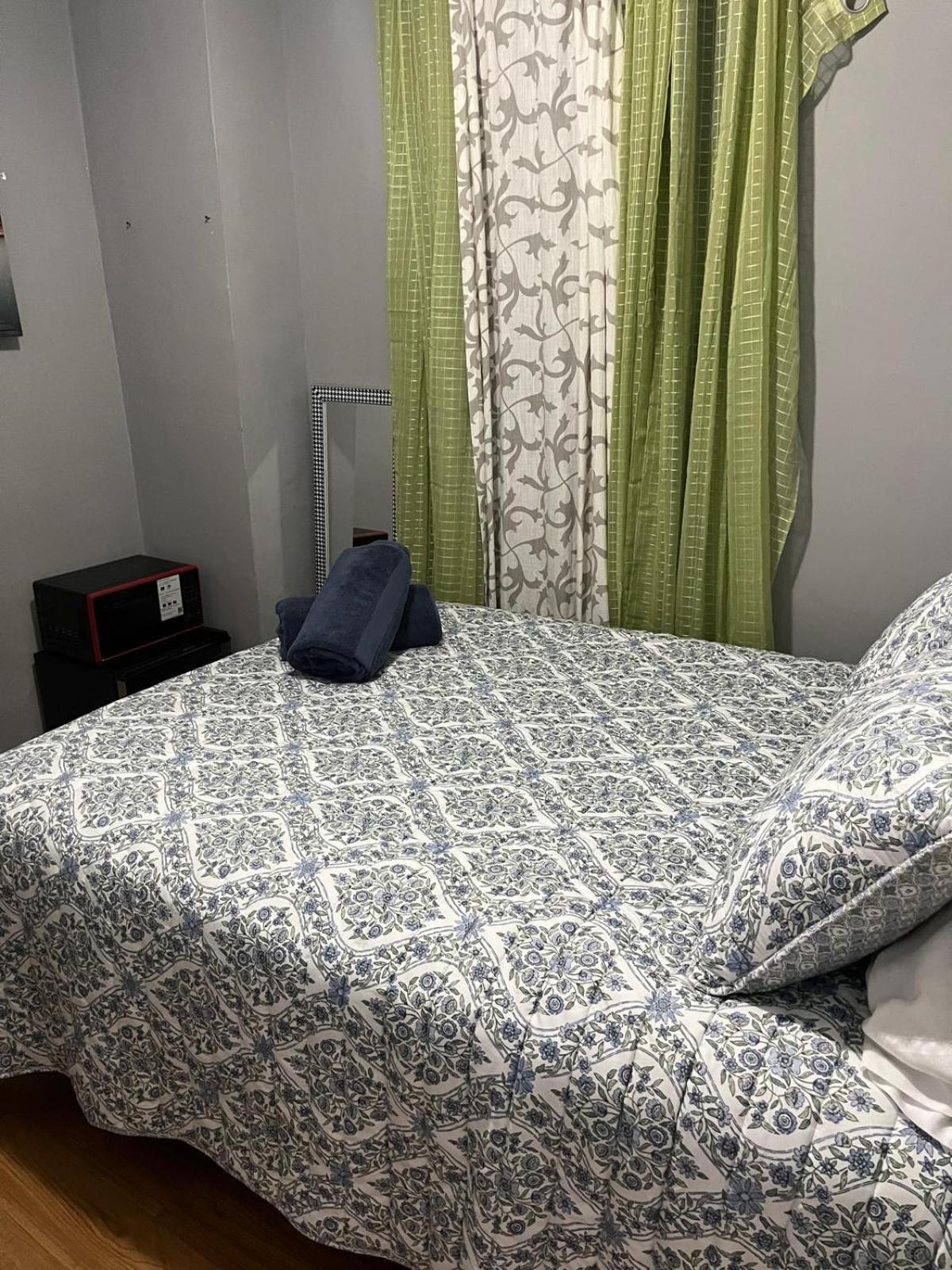 Privatunterkunft In A 2 Bedrooms Apt. 10 Minutes To Time Square! *
